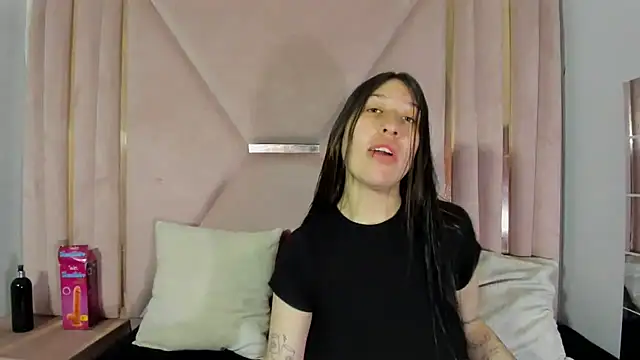 Snapshot of venusmorgan chatting on September 2025 03:47:02 PM venusmorgan online show from September 2025 03:47:02 PM