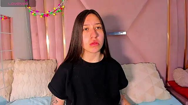 Snapshot of venusmorgan chatting on January 2026 08:45:01 PM venusmorgan online show from January 2026 08:45:01 PM