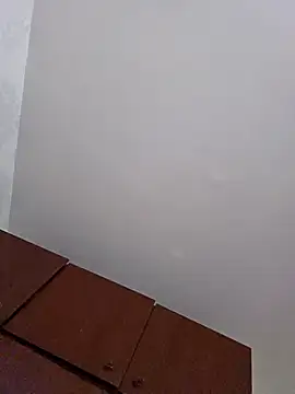 Snapshot of EllaDreams chatting on November 2025 09:19:02 PM EllaDreams online show from November 2025 09:19:02 PM