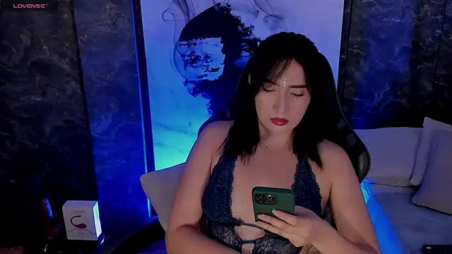 Snapshot of Skyyle_ chatting on July 2026 01:17:01 PM Skyyle online show from July 2026 01:17:01 PM