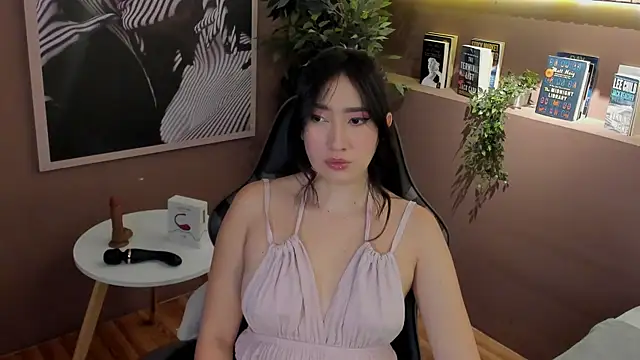 Snapshot of Skyyle_ chatting on July 2026 12:56:01 PM Skyyle online show from July 2026 12:56:01 PM