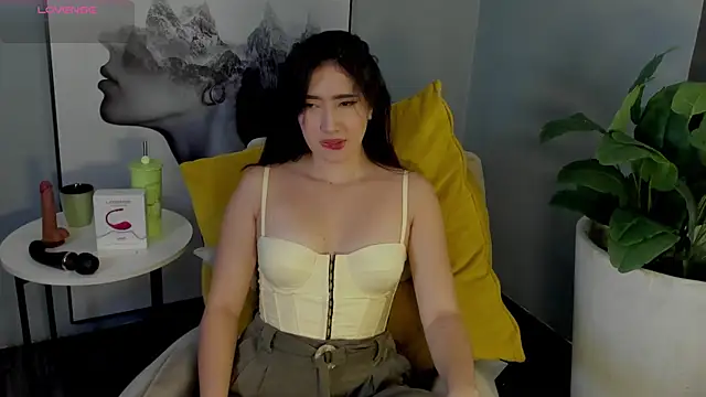 Snapshot of Skyyle_ chatting on July 2026 05:27:01 PM Skyyle online show from July 2026 05:27:01 PM