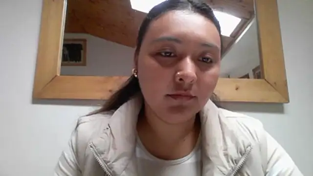 Snapshot of ALANA_150 chatting on May 2026 02:37:01 PM ALANA 150 online show from May 2026 02:37:01 PM