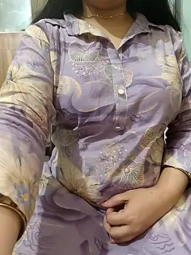 Snapshot of roshni_agrawal0 chatting on September 2025 08:08:01 AM roshni agrawal0 online show from September 2025 08:08:01 AM
