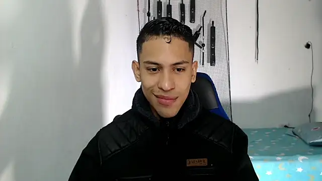 dylan apol0 online show from September 2025 04:39:02 AM