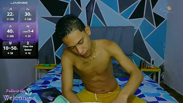 Snapshot of dylan_apol0 chatting on May 2026 01:35:02 AM dylan apol0 online show from May 2026 01:35:02 AM