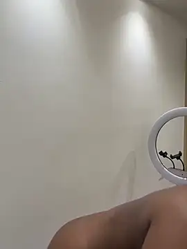 Elie-3 online show from October 2025 02:06:02 AM