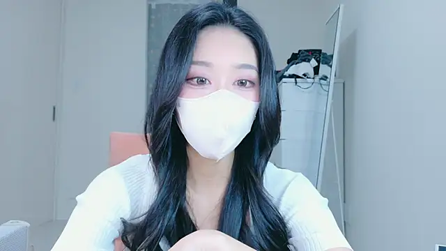 Snapshot of ramuchan_desu chatting on April 2026 12:24:01 AM ramuchan desu online show from April 2026 12:24:01 AM