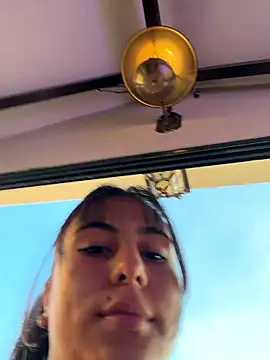 Sarahcutexoxox online show from January 2026 04:22:01 PM