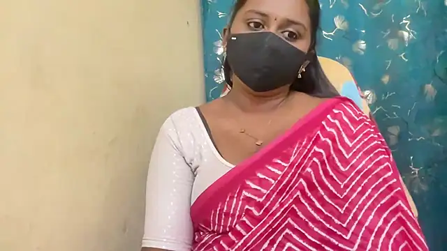 Snapshot of Pavani-Sexy chatting on April 2026 05:21:01 AM Pavani-Sexy online show from April 2026 05:21:01 AM