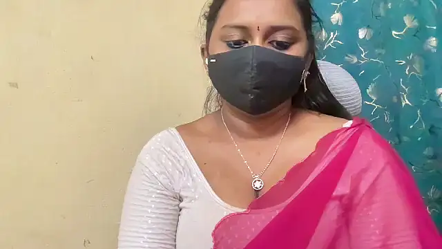 Snapshot of Pavani-Sexy chatting on April 2026 07:44:01 AM Pavani-Sexy online show from April 2026 07:44:01 AM