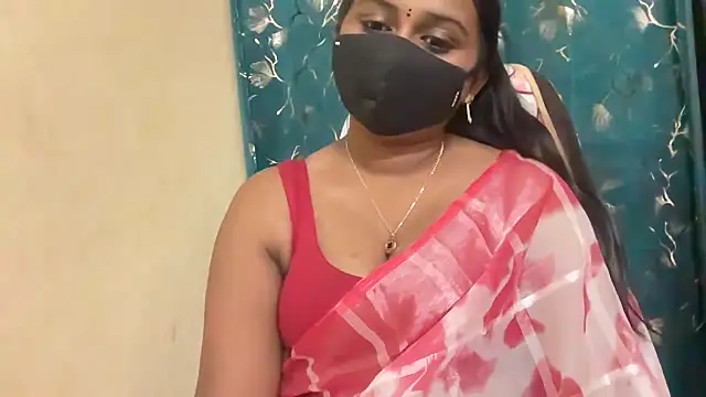 Snapshot of Pavani-Sexy chatting on April 2026 04:45:02 PM Pavani-Sexy online show from April 2026 04:45:02 PM