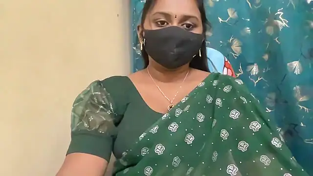 Snapshot of Pavani-Sexy chatting on May 2026 06:25:01 PM Pavani-Sexy online show from May 2026 06:25:01 PM