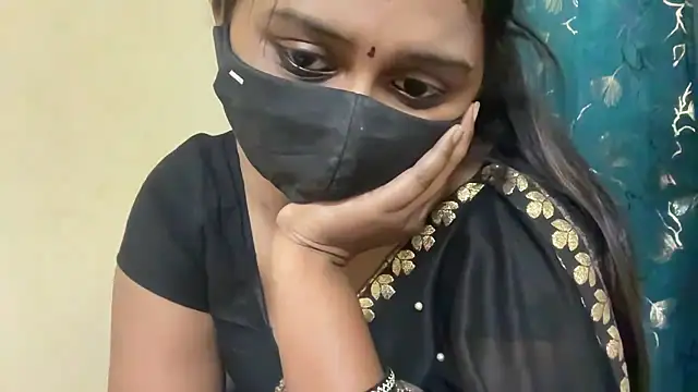 Snapshot of Pavani-Sexy chatting on May 2026 05:29:01 PM Pavani-Sexy online show from May 2026 05:29:01 PM