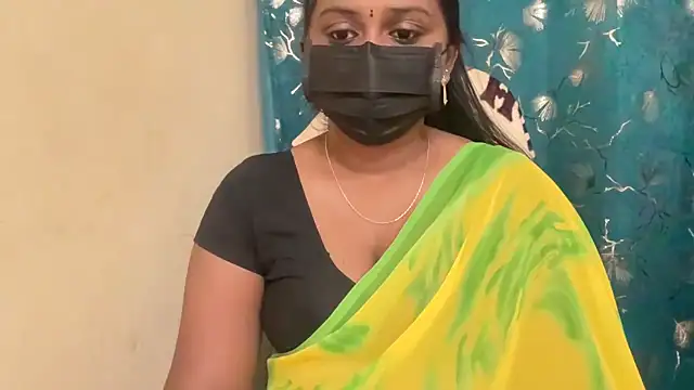 Snapshot of Pavani-Sexy chatting on May 2026 05:31:01 PM Pavani-Sexy online show from May 2026 05:31:01 PM