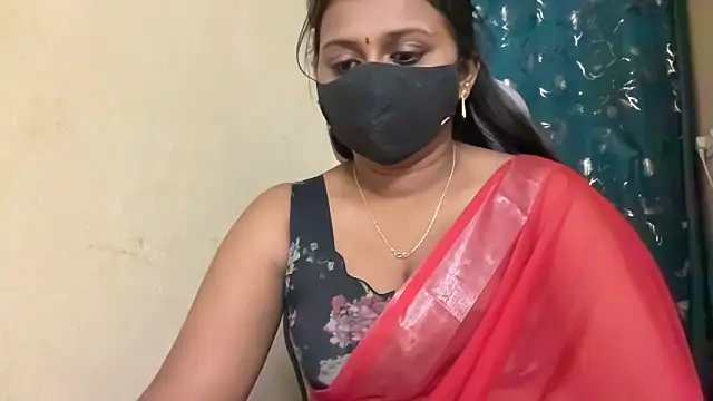 Snapshot of Pavani-Sexy chatting on May 2026 07:43:01 PM Pavani-Sexy online show from May 2026 07:43:01 PM