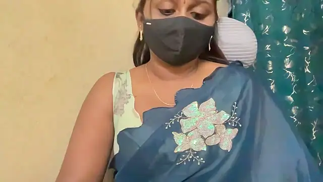 Snapshot of Pavani-Sexy chatting on May 2026 07:11:02 PM Pavani-Sexy online show from May 2026 07:11:02 PM