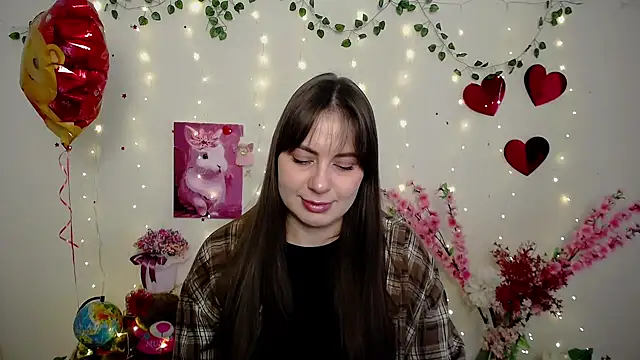 Amanda Bright  online show from February 2026 07:54:02 AM