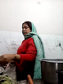 Trisha 71 online show from December 2025 04:25:02 PM