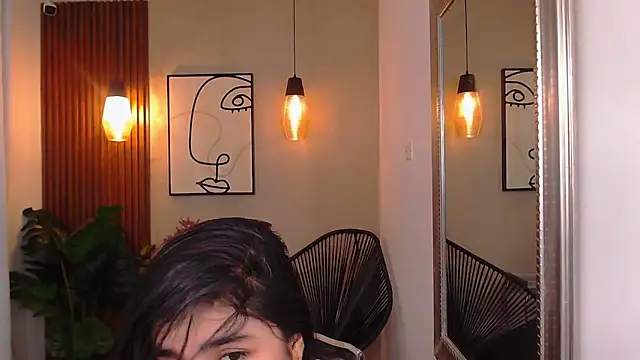 Lia Mar  online show from April 2026 06:12:02 PM