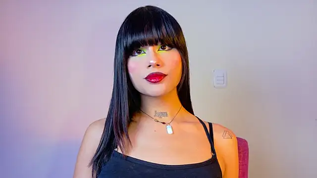 NATASHAA WINZ online show from December 2025 05:01:01 AM