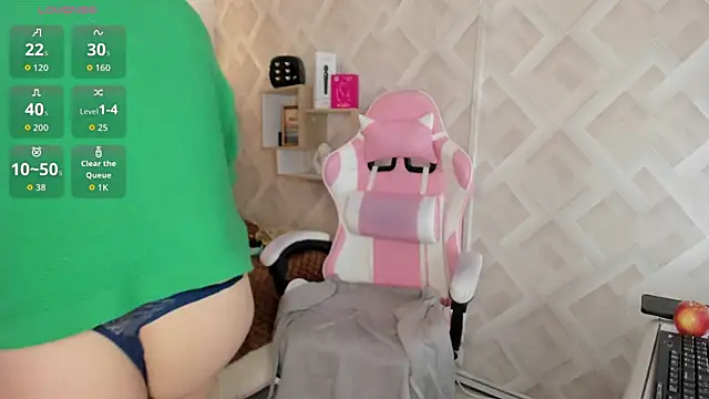 Snapshot of Clhoe_Johnson chatting on February 2026 12:34:02 PM Clhoe Johnson online show from February 2026 12:34:02 PM