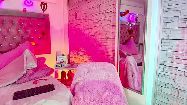 Bonn Glow online show from February 2026 03:42:01 PM