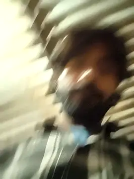 OmeningFurorji online show from October 2025 12:06:02 PM