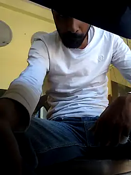 OmeningFurorji online show from April 2026 06:30:01 AM