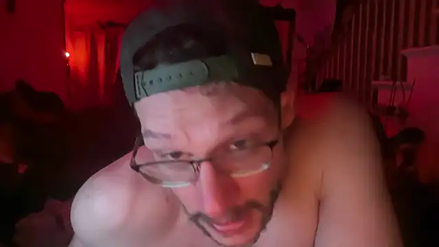 Snapshot of MasterDaddyCool chatting on April 2026 07:39:01 AM MasterDaddyCool online show from April 2026 07:39:01 AM