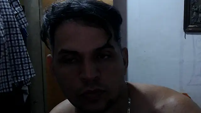 Pillinp01 online show from October 2025 06:34:01 AM