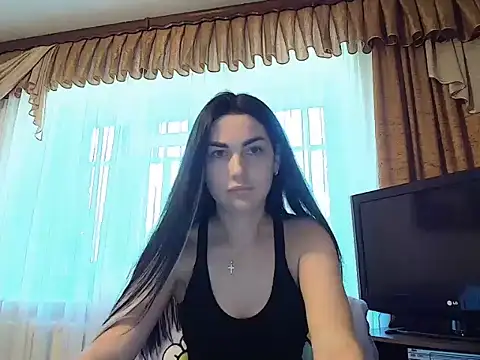 Snapshot of Lune_Moon chatting on June 2026 06:42:02 AM Lune Moon online show from June 2026 06:42:02 AM