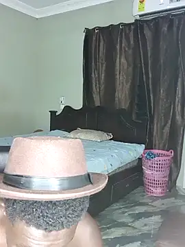 Lincolnfadaxx online show from October 2025 12:31:02 AM