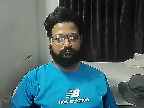 Dollseye online show from April 2026 01:29:02 PM