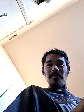 Snapshot of MeTazty294 chatting on December 2025 09:11:01 PM MeTazty294 online show from December 2025 09:11:01 PM