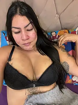 Snapshot of julianamascarada chatting on July 2026 01:27:01 AM julianamascarada online show from July 2026 01:27:01 AM