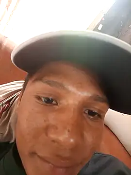 Davir2001 online show from April 2026 05:35:01 PM