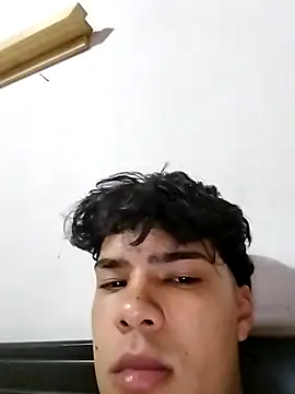 dani titan320 online show from October 2025 08:19:01 PM