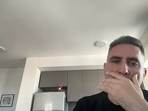 couplelatam2025 online show from October 2025 06:08:02 PM