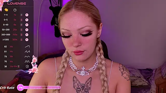 LeksaCandy online show from November 2025 04:15:01 AM