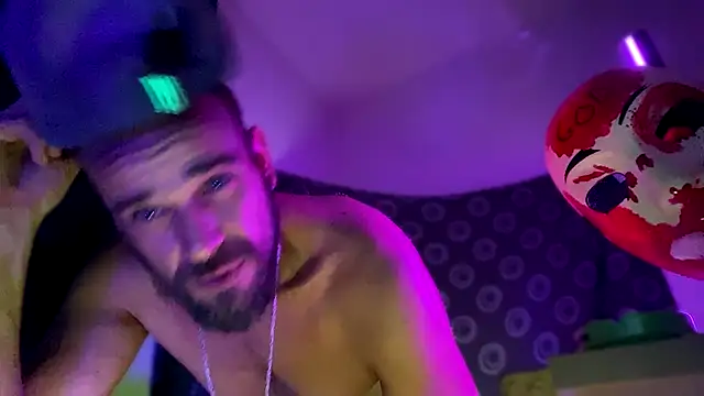 DjDiCKmannOnE online show from June 2026 10:01:02 PM