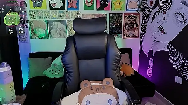 Yuhwan  online show from March 2026 09:54:01 PM