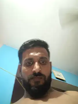 Trade010 online show from November 2025 04:06:01 PM