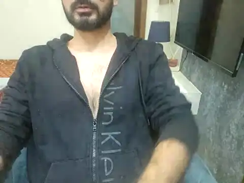 Snapshot of mlove902 chatting on November 2025 07:13:02 PM mlove902 online show from November 2025 07:13:02 PM