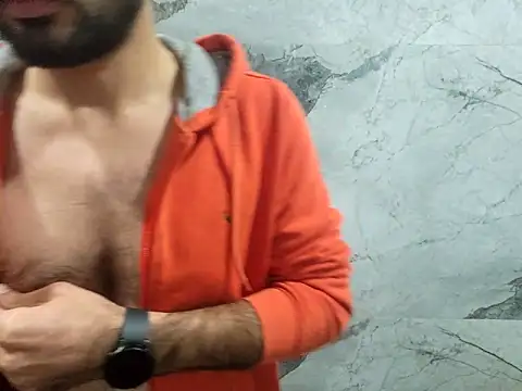 Snapshot of mlove902 chatting on December 2025 07:09:01 PM mlove902 online show from December 2025 07:09:01 PM