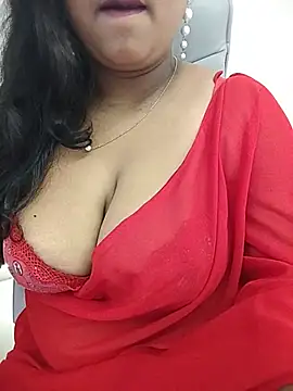 Snapshot of Cutee_Amrita chatting on June 2026 01:43:02 AM Cutee Amrita online show from June 2026 01:43:02 AM