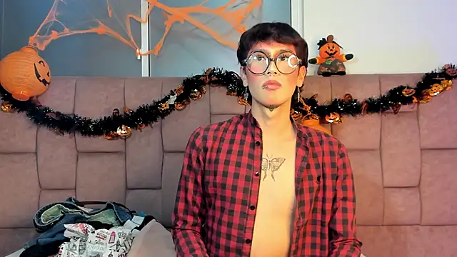 Snapshot of Soro_Lovelyboy chatting on October 2025 04:07:01 AM Soro Lovelyboy online show from October 2025 04:07:01 AM