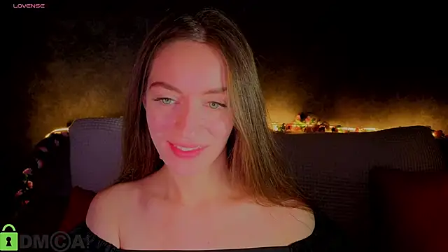 Agnes Wells online show from November 2025 09:24:01 AM