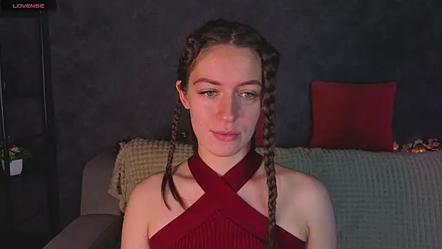 Snapshot of Agnes_Wells chatting on June 2026 01:07:02 AM Agnes Wells online show from June 2026 01:07:02 AM