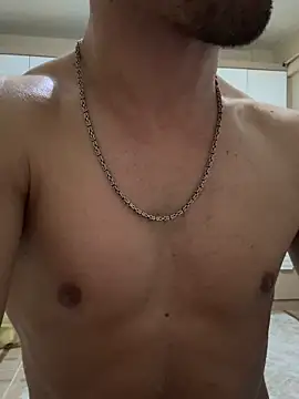 LUKADDES online show from April 2026 09:31:01 PM